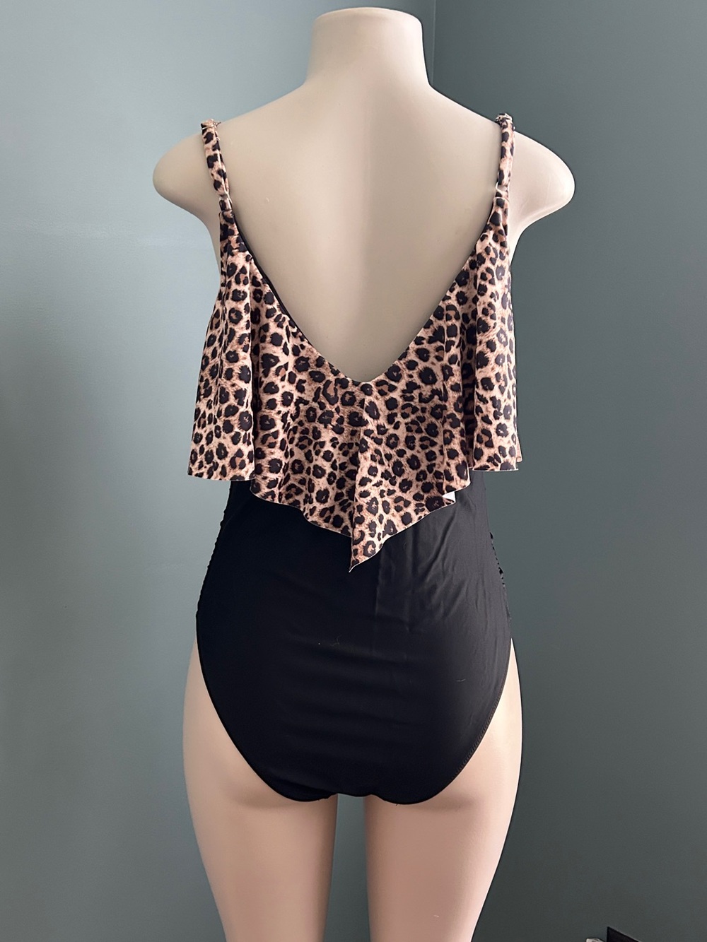 Leopard Print Ruffled One-Piece Top Overlay Body Ruching Size XL - Picture 5 of 8